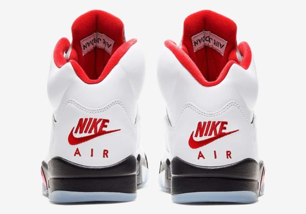 *First Look* Nike Air Jordan 5 &#8220;FIRE RED&#8221;
