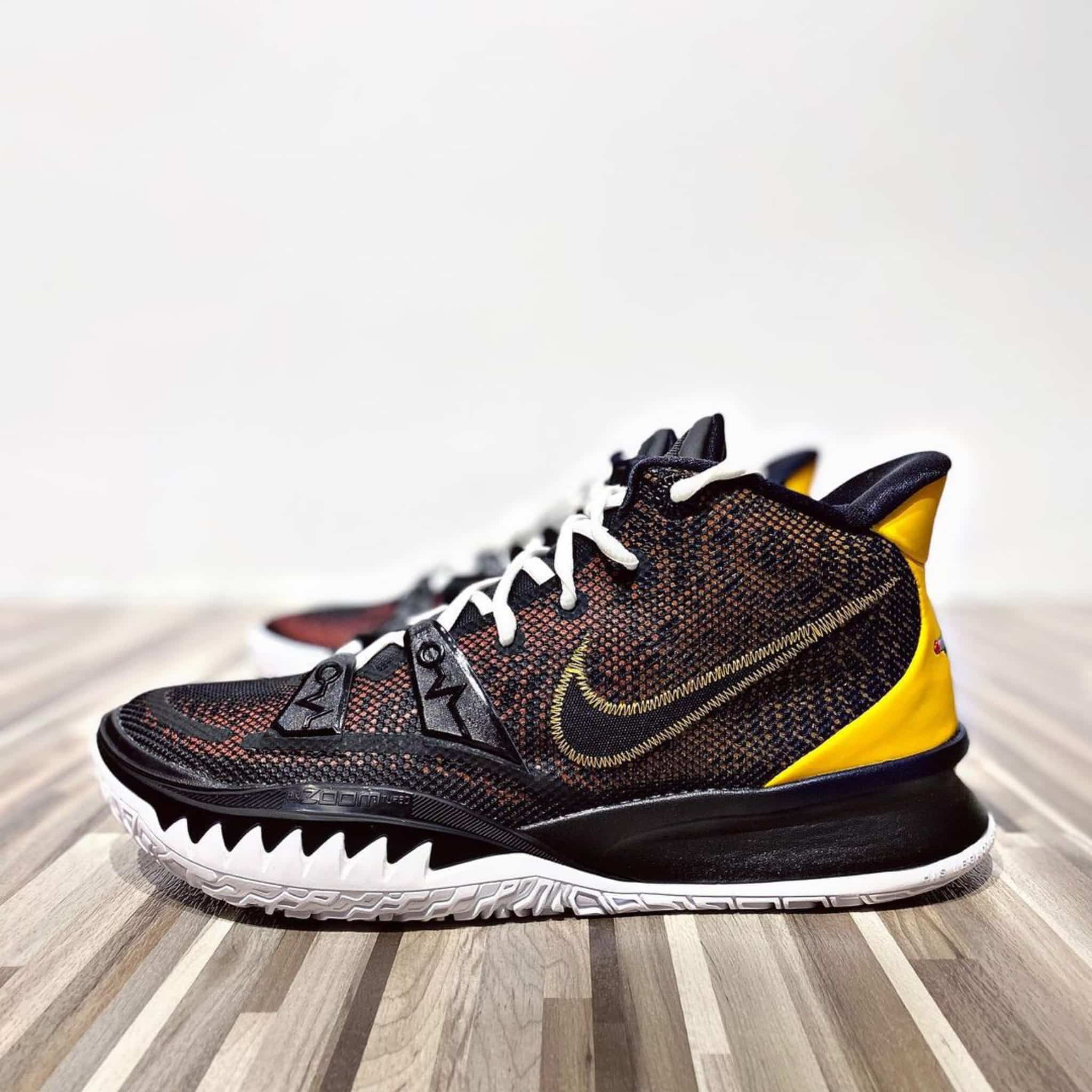 official release date for the Kyrie 7 “Rayguns” is now January 15, 2021